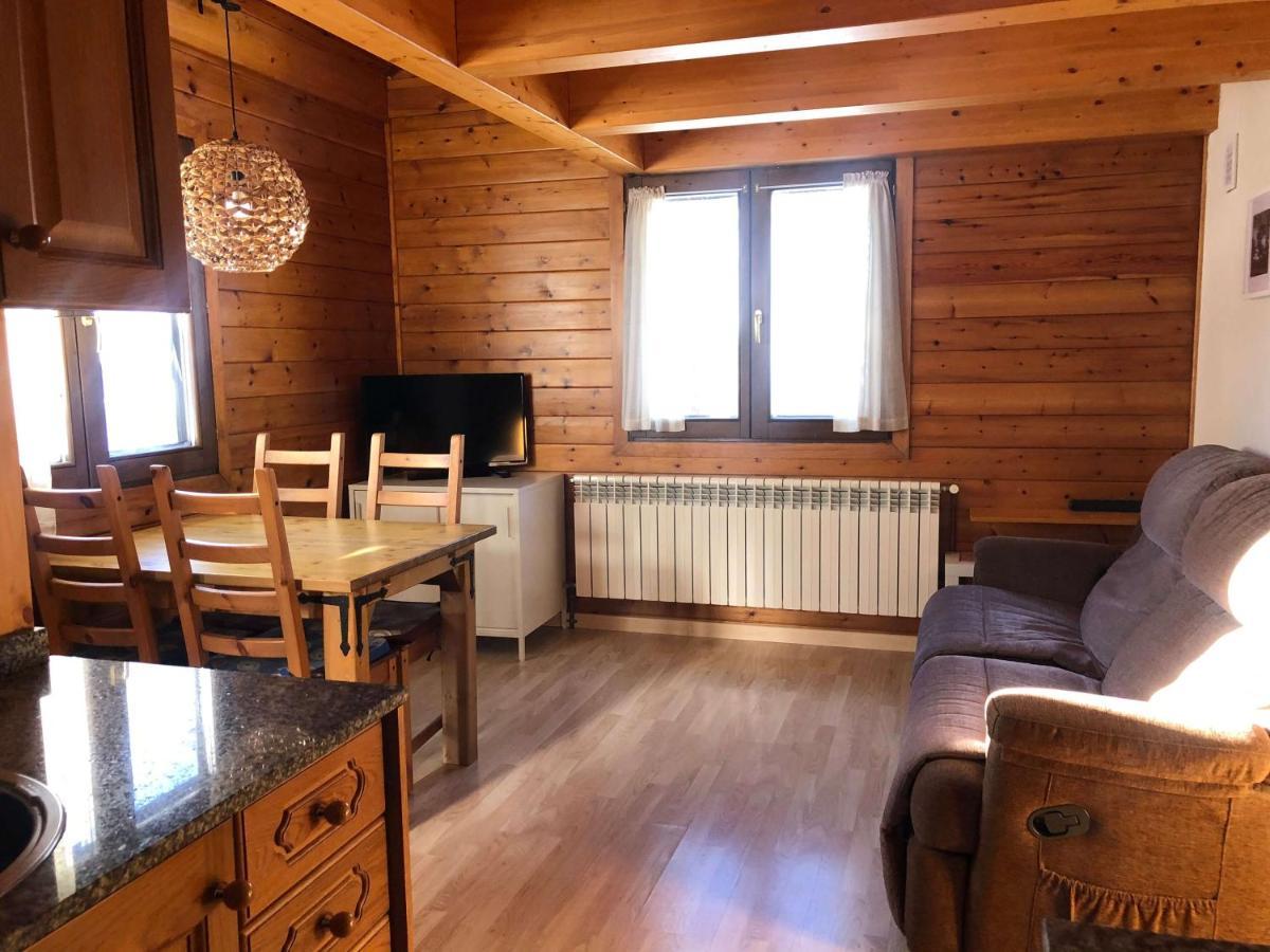 Casita De Madera A Peu Del Riu Incles - Sol Y Nieve - Parking Incluido Villa Buitenkant foto